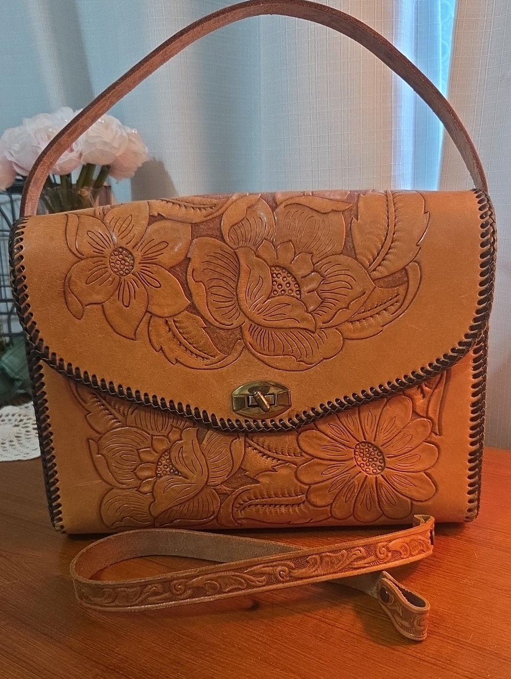Hand-Tooled Floral Leather Shoulder Bag - Tan